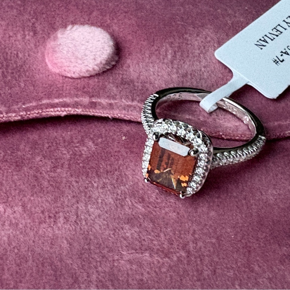 SUZY LEVIAN Sterling Silver Ascher Cut Brown CZ Ring Size 7 - Picture 5 of 10